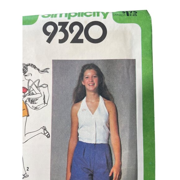 80s Simplicity 9320 Junior Sewing Pattern Size 9/10 Bandeau Halter Shorts CUT - Picture 2 of 6